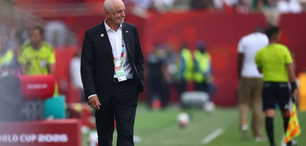 الاتحاد العراقي يجدد الثقة بالمدرب الأسترالي أرنولد